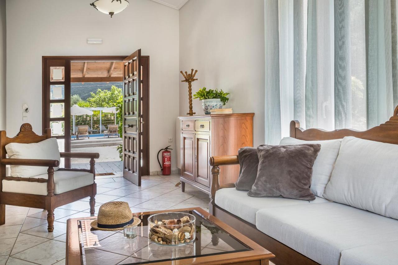 Emily Villas Сами Экстерьер фото