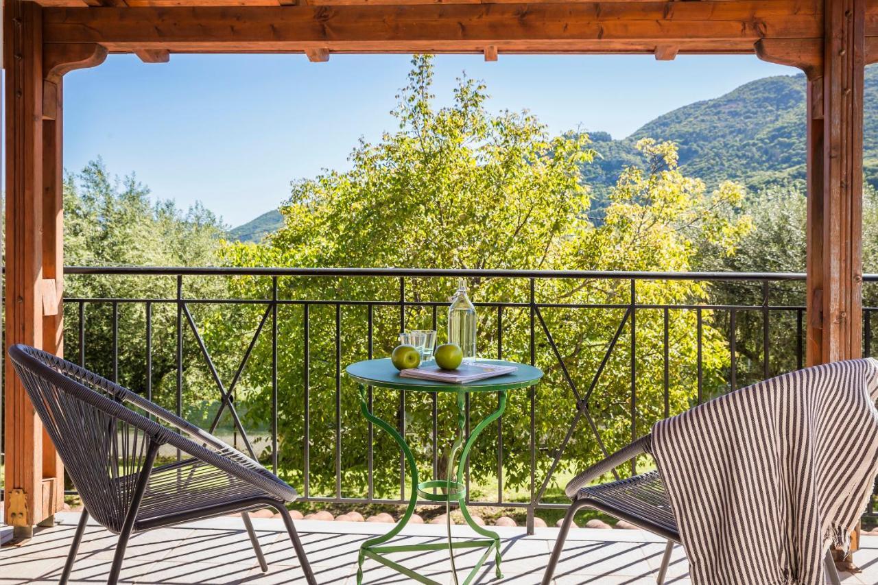 Emily Villas Сами Экстерьер фото